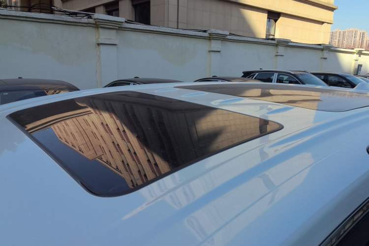 Used Buick GL8 New Energy 2024 Lu Zun Luxury Edition 7-Seater
