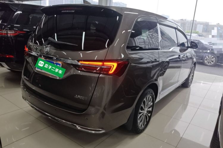 Used Buick GL8 2021 Land Cruiser Executive Class 652T Luxury Model Rear Right 45 Deg