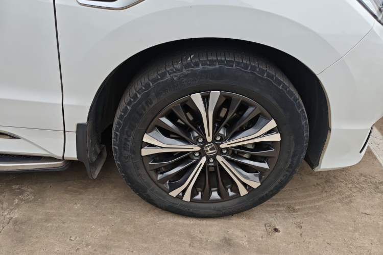 Used Honda UR-V 2020 370TURBO Two-Wheel Drive Luxury Edition
