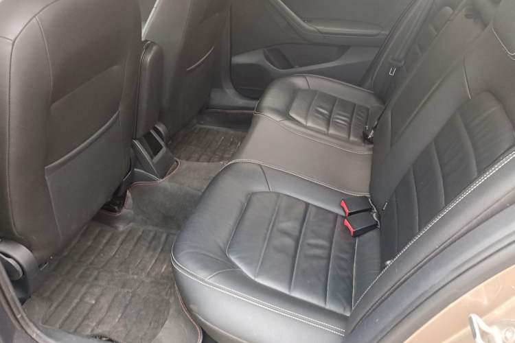 Used Volkswagen Jetta 2015 1.6L Automatic Luxury Model
