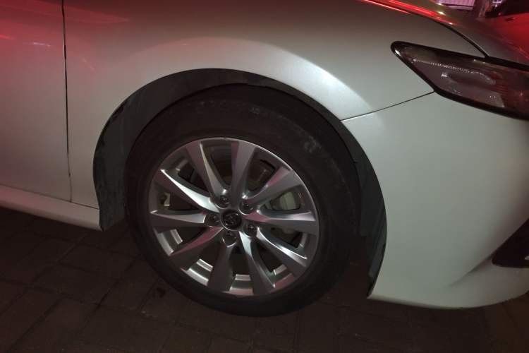 Used Toyota Camry 2019 2.0G Luxury Edition China VI Standard Right Front Wheel Hub