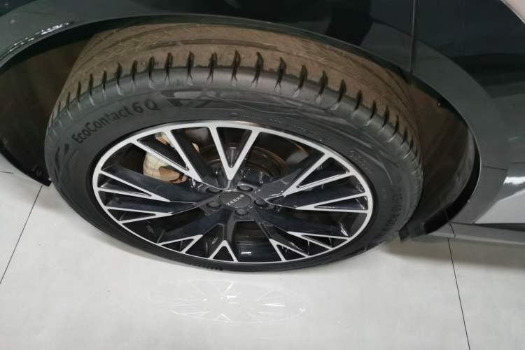 Used Zeekr X 2025 5-Seater Four-Wheel Drive Sport Version Right Rear Wheel Hub