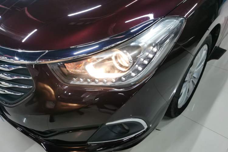 Used GAC Trumpchi GA6 2016 235T Manual Elite Edition
