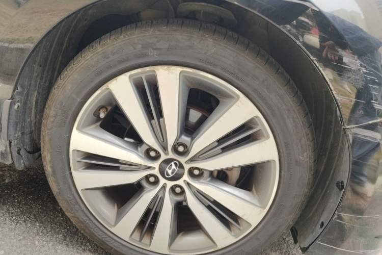 Used Hyundai Mistra 2014 1.8L Automatic Deluxe DLX Model