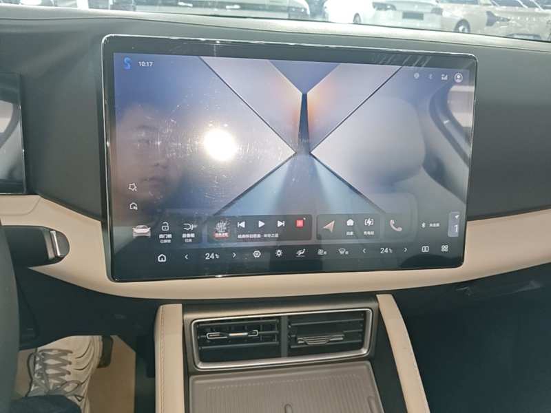 Used BYD Yuan UP 2025 Intelligent Driving Version 401 KM Dynamic Edition — 12