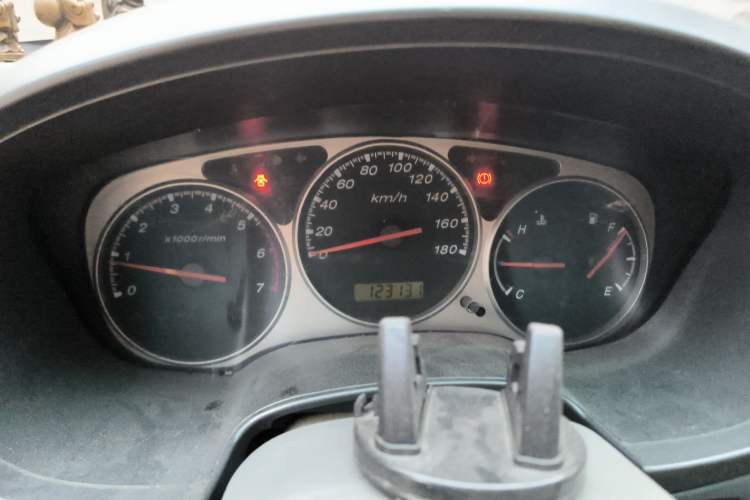 Used Foday Lion 2012 2.0T Two-Wheel-Drive Standard Version
