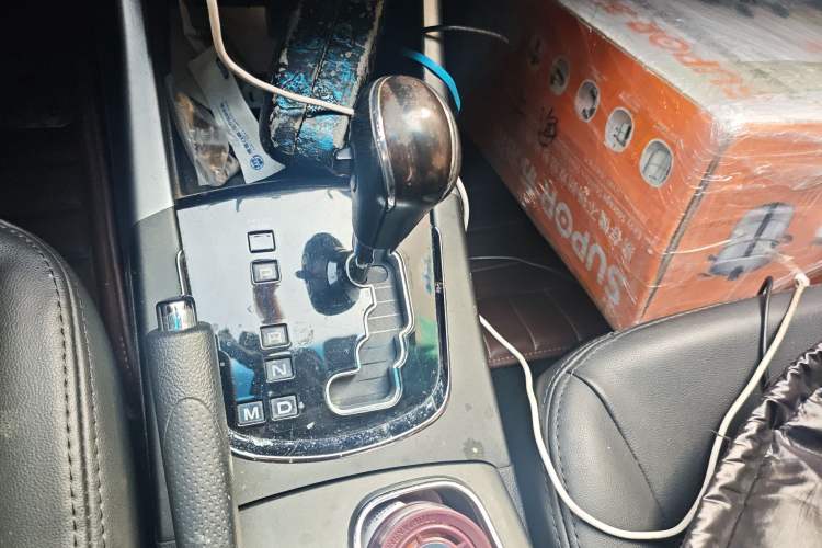 Used SsangYong Korando 2014 2.0L Gasoline Two-Wheel Drive Automatic Elite Navigation Edition