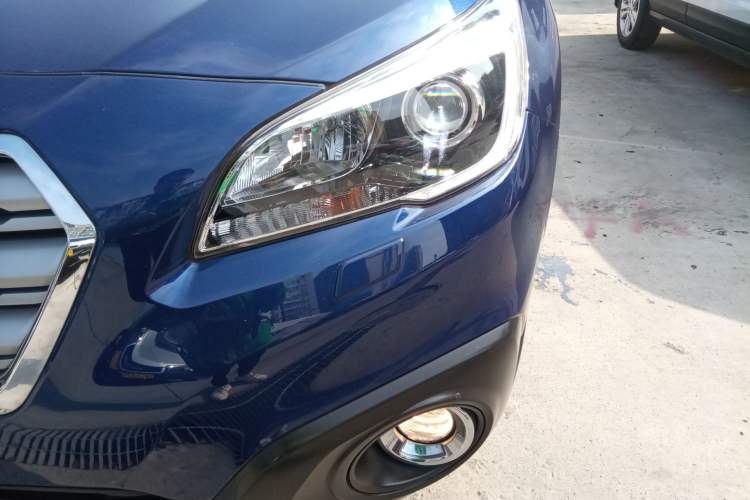 Used Subaru Outback 2017 2.5i Luxury Navigation Edition with EyeSight
