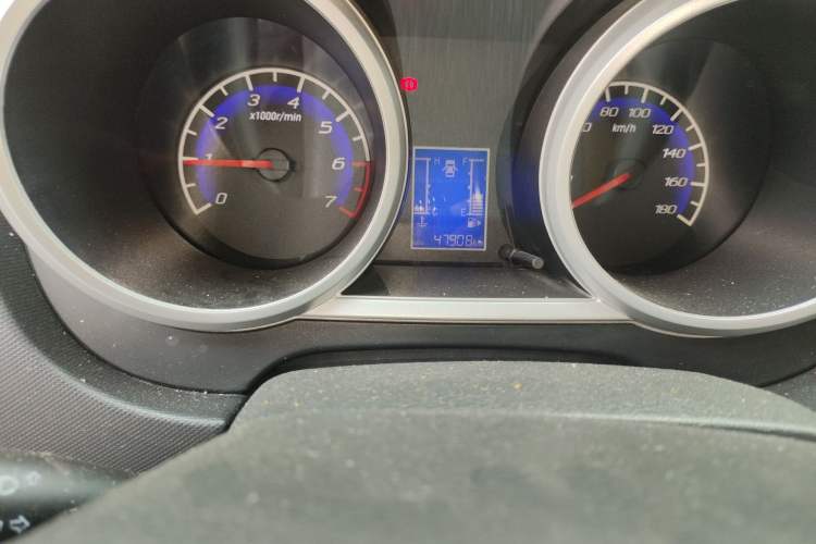 Used CHANGAN KAICHENG Ounuo S 2014 1.5L Elite Model
