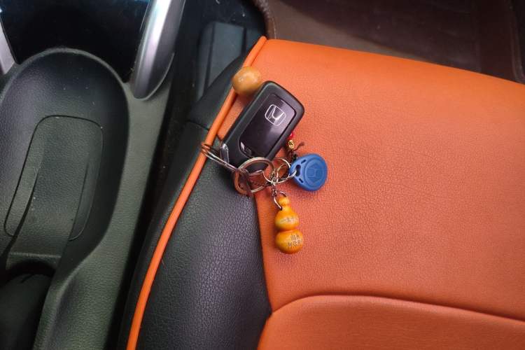 Used Honda Crider 2013 1.8L automatic luxury edition
