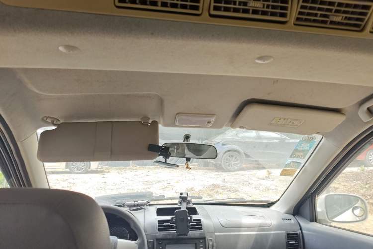 Used BAIC Weiwang M20 2014 1.5L Ultra-Luxury DAM15DL Headliner