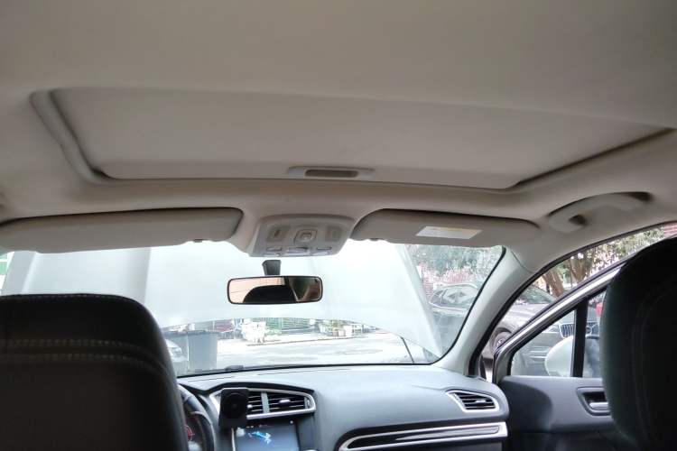 Used Citroen C4L 2013 1.8L Automatic Enjoyment Edition
