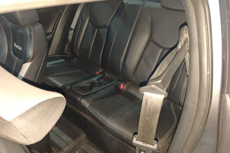 Used Hyundai Veloster 2012 1.6T Automatic Luxury Edition Left Rear Seat