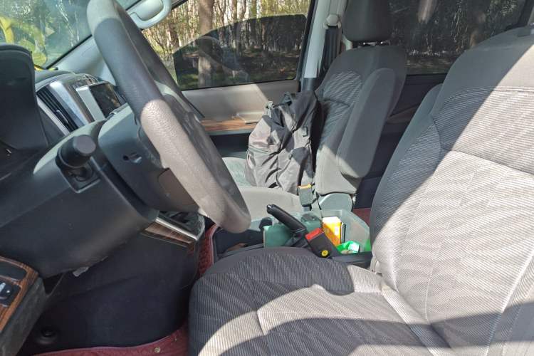 Used FORTHING Lingzhi PLUS 2021 2.0L Manual Comfort Version 7 Seats