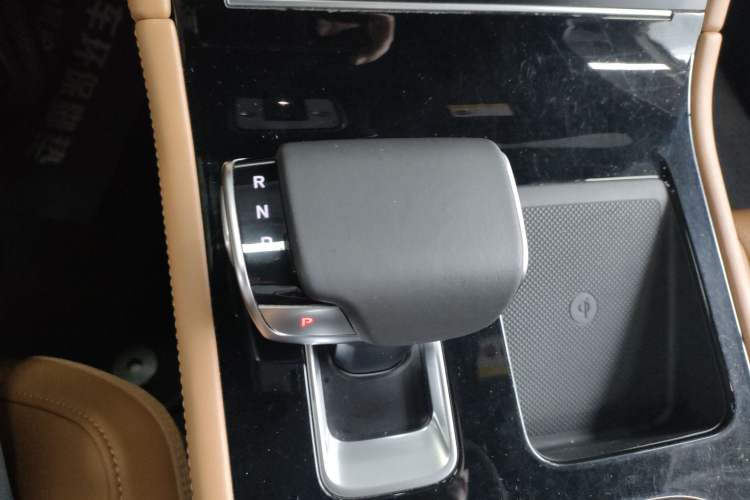 Used Li Auto ONE 2020 Extended-Range 6-Seater Version Gear Lever