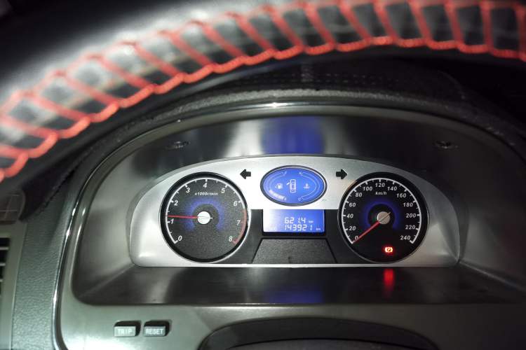 Used Geely Auto Classic Emgrand 2012 Hatchback 1.5L Manual Chao Yue Huimin Model Instrument Cluster