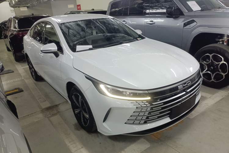 Used BYD Destroyer 05 2024 Honor Edition DM-i 120KM Luxury Model
