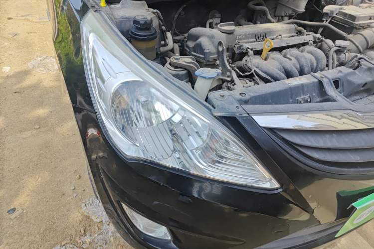 Used Hyundai Verna (older generation) 2010 Sedan 1.4L Manual Comfort GS
