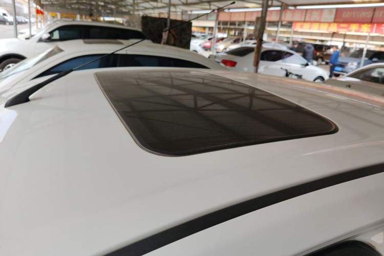 Used Chevrolet Sail 2015 Sail 3 1.5L Manual with Ideal Sunroof Edition