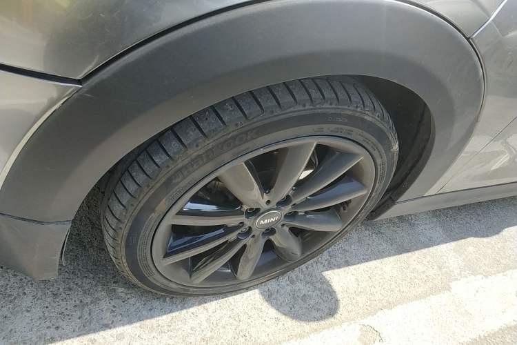 Used MINI MINI 2018 1.5T COOPER Artist