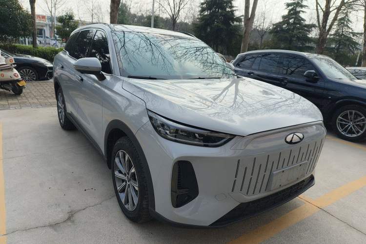 Used Chery Fengyun T9 2024 120 Long-Range Comfort Version 5-Seater with Ternary Lithium Battery Front Right 45 Deg