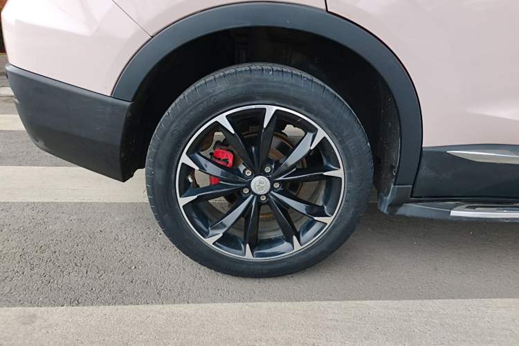 Used FAW Senya R9 2018 1.2T Automatic Luxury Smart Edition
