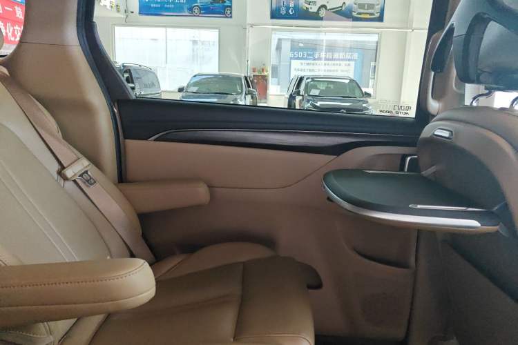 Used Buick GL8 2020 ES Land Cruiser 653T Luxury Edition