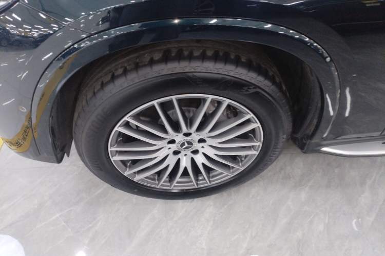 Used Mercedes-Benz GLC 2024 GLC 300 L 4MATIC Dynamic Edition 5-seater Exterior 4