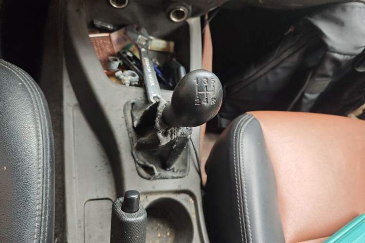 Used Wuling Rongguang V 2016 1.5L Standard Version