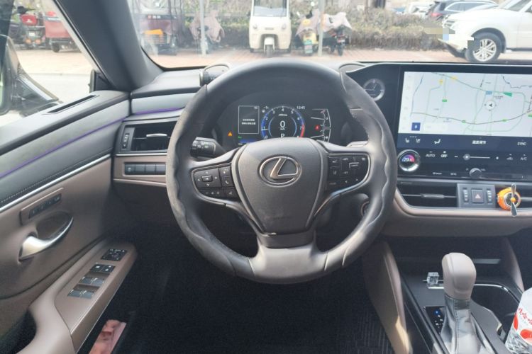 Used Lexus ES 2025 200 Premium Edition