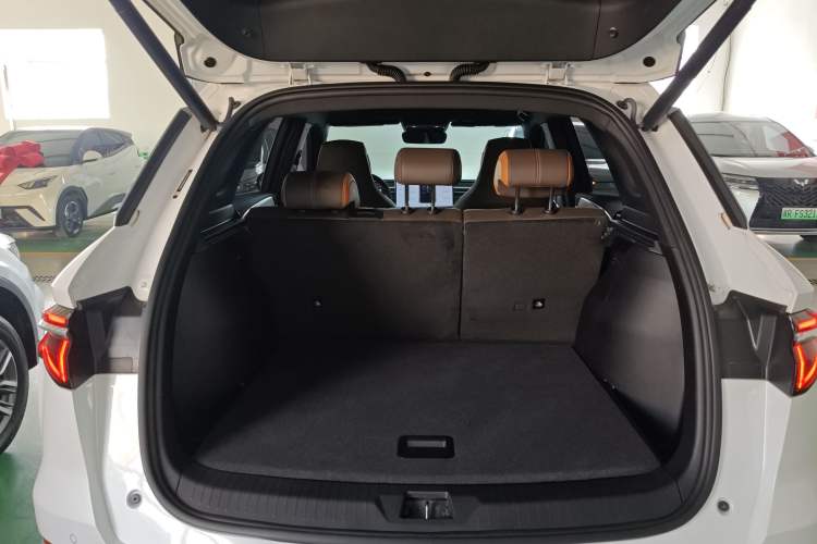 Used BYD Song Pro New Energy 2022 DM-i 110km Flagship Pro Model Trunk