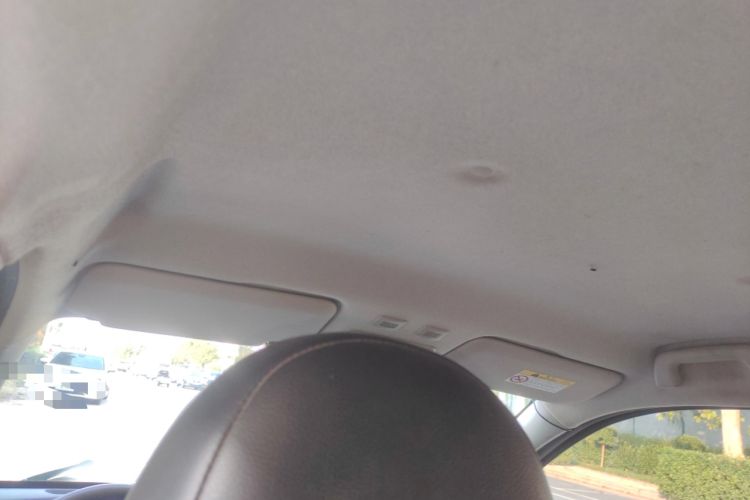 Used ORA Black Cat 2022 351 km Range Comfort Version Ternary Lithium Headliner