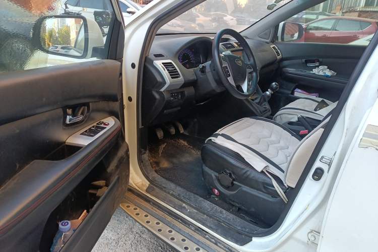 Used BYD S6 2014 1.5TI Manual Luxury 5-Seater