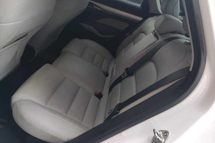 Used Geely Auto Binray 2018 14T CVT Binyi Edition