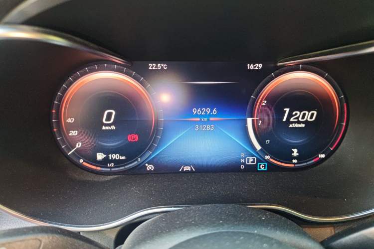 Used Mercedes-Benz GLC 2020 GLC 300 L 4MATIC Dynamic Edition
