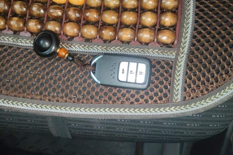 Used Honda Crider 2013 1.8L automatic luxury edition
