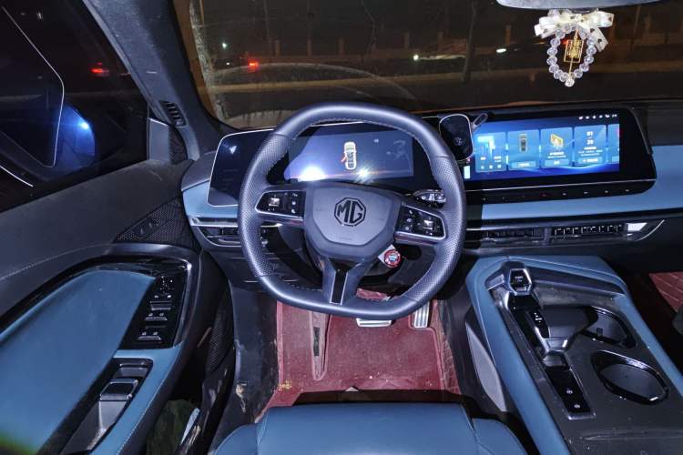 Used MG 7 2023 1.5T DCT Luxurious Supreme Edition
