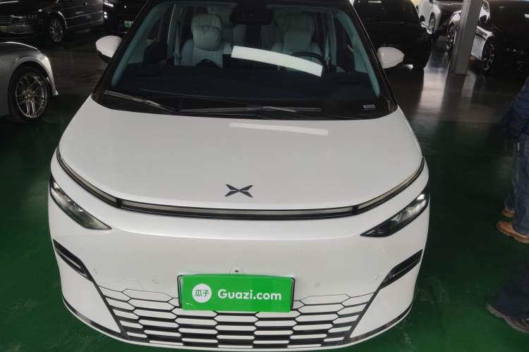 Used XPeng X9 2025 740 Ultra-Long Range Max
