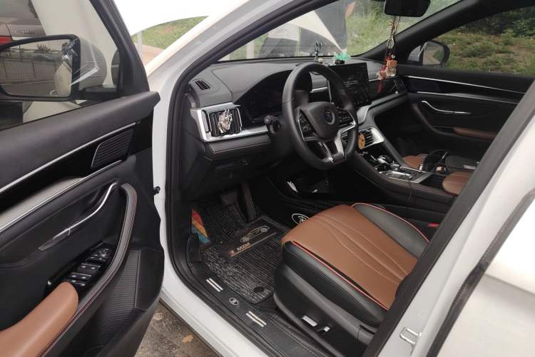 Used BYD Song PLUS 2020 1.5T Automatic Prestige Version Driver Seat