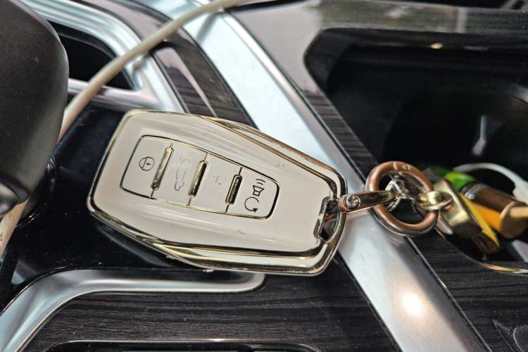 Used Geely Auto Jiajie 2021 Zhiqing 1.5TD DCT Luxury Model Vehicle Key