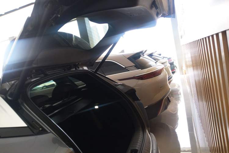 Used BYD Song L DM-i 2025 Intelligent Driving Version 160 km Excellence Edition
