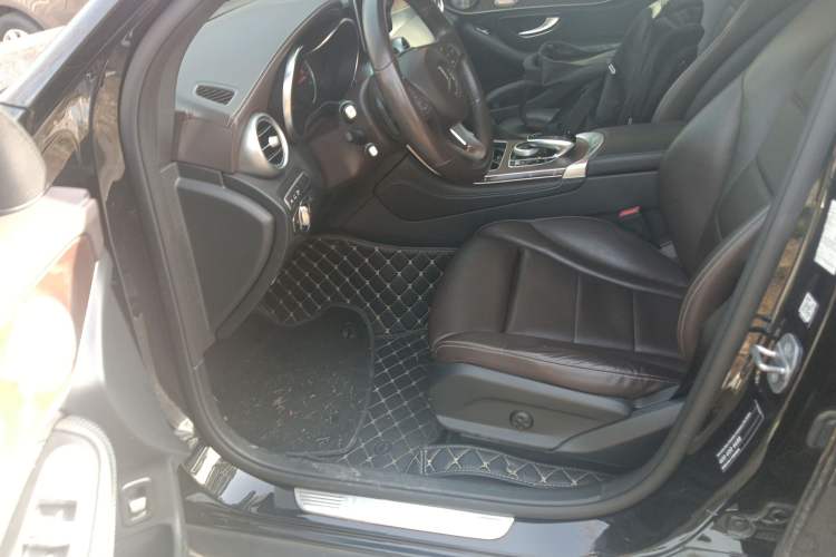 Used Mercedes-Benz GLC 2019 Refreshed GLC 300 L 4MATIC Dynamic Edition