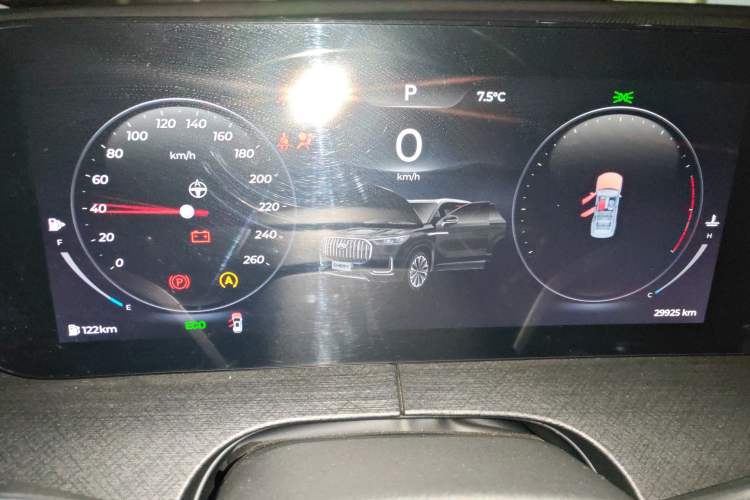 Used Chery Tiggo 9 2023 2.0T Dual-Clutch Two-Wheel Drive Luxury Edition 7 Seats
