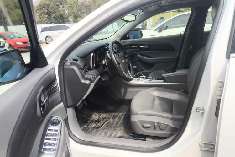 Used Chevrolet Malibu 2014 2.0L Automatic Luxury Edition