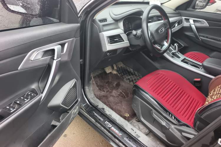 Used Geely Auto Emgrand X7 Sport 2021 Million Edition 1.8TD DCT Two-Wheel Drive Comfort Model
