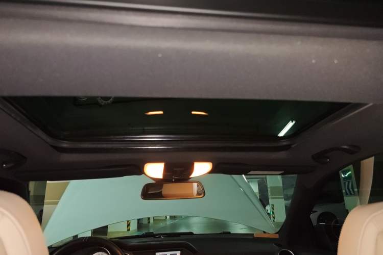 Used Mercedes-Benz C-Class 2011 C 200 Fashion Travel Edition
