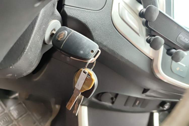 Used Huanghai Xianglong 2016 2.8T Diesel Two-Wheel-Drive Value Edition JE493ZLQ4CB