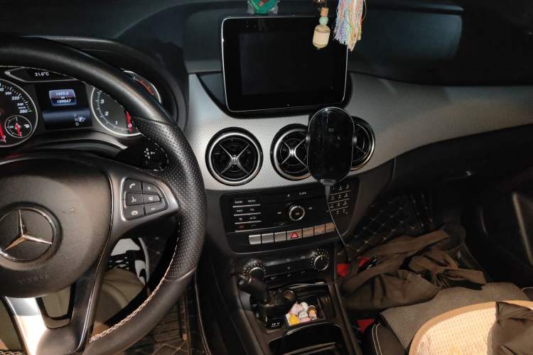 Used Mercedes-Benz B-Class 2015 B 200 Sport Edition
