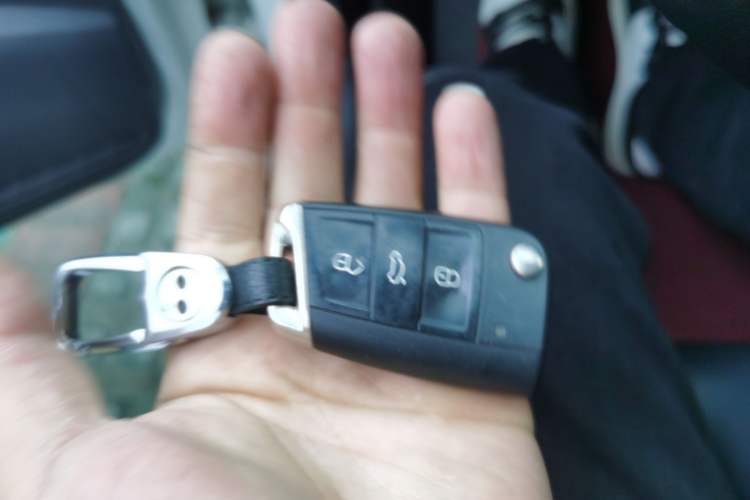 Used Volkswagen Lamando 2017 330TSI DSG Luxury Edition Vehicle Key