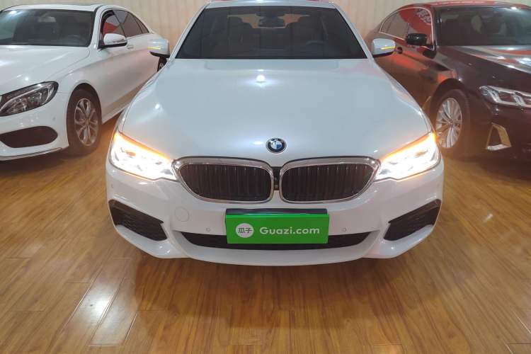 Used BMW 5 Series 2020 530Li Luxury Edition M Sport Package
